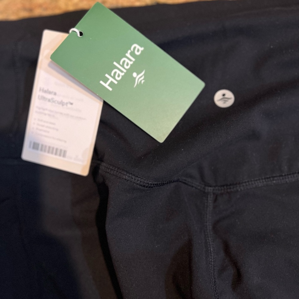 Black Halara leggings - BRAND NEW WITH TAGS